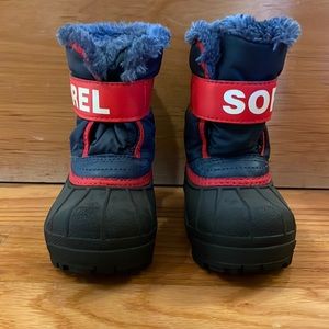 Kids Sorel Insulated Waterproof Snow Boots (Toddler, size 7)